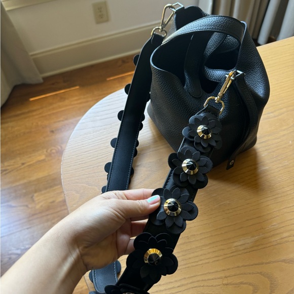 Hermes Picotin 18 black clemence leather with palladium hardware - Picture 9 of 11